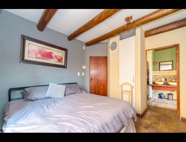 2 BEDROOM APARTMENT FOR SALE IN NORTH RIDING